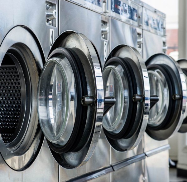 Equipamiento Profesional para establecimientos de lavandería:  Diseño, Instalación y Mantenimiento